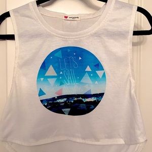 Cropped cut off tank top